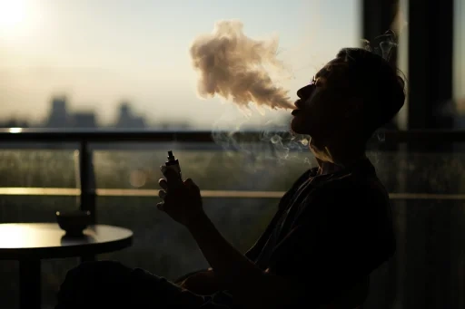 VAPEを日常で楽しむライフスタイルの写真